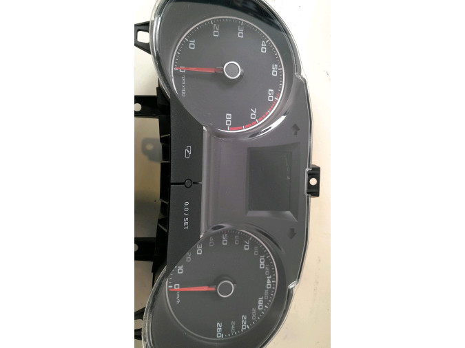 Cuadro instrumentos SEAT IBIZA 2015