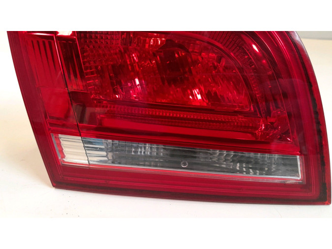 PILOTO TRASERO IZQUIERDO INTERIOR AUDI A3 2011