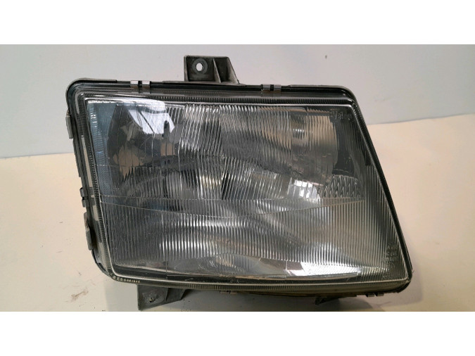 FARO DELANTERO DERECHO MERCEDES VITO 2003