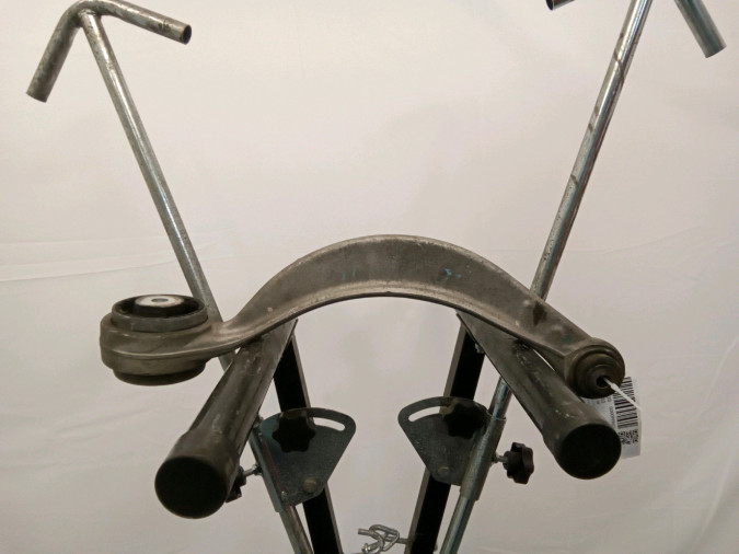 BRAZO SUSPENSION INFERIOR DELANTERO JAGUAR XF 2008