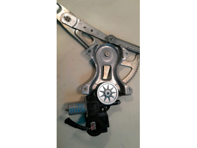 ELEVALUNAS DELANTERO DERECHO TOYOTA PRIUS 2019