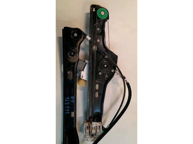ELEVALUNAS DELANTERO DERECHO BMW 320D 2008