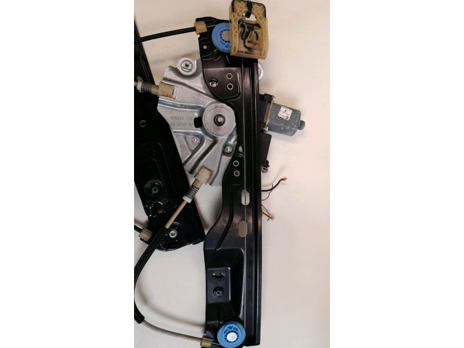 ELEVALUNAS DELANTERO DERECHO OPEL ASTRA 2010