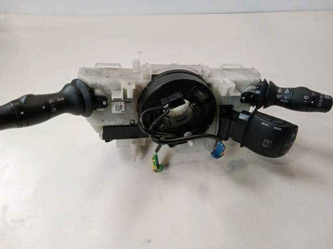 MANDO MULTIFUNCION RENAULT MÉGANE 2012