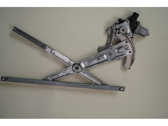 ELEVALUNAS DELANTERO IZQUIERDO MITSUBISHI ASX 2015