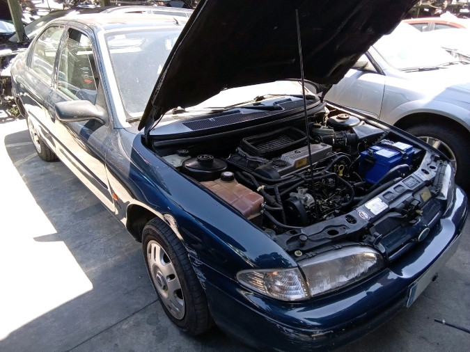FORD MONDEO Año : 1996