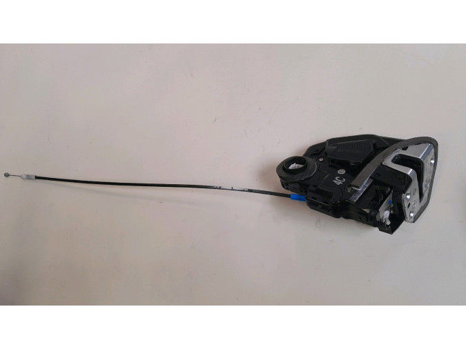 CERRADURA PUERTA DELANTERA DERECHA TOYOTA AURIS
