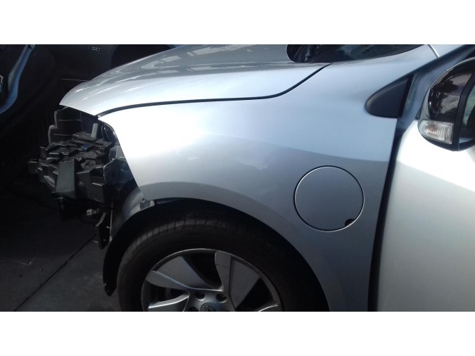 ALETA DELANTERA IZQUIERDA RENAULT FLUENCE 2013