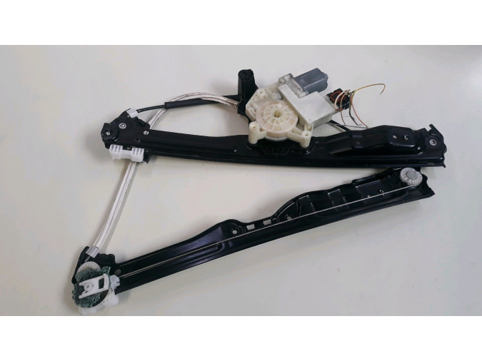 ELEVALUNAS DELANTERO DERECHO PEUGEOT 308 2016