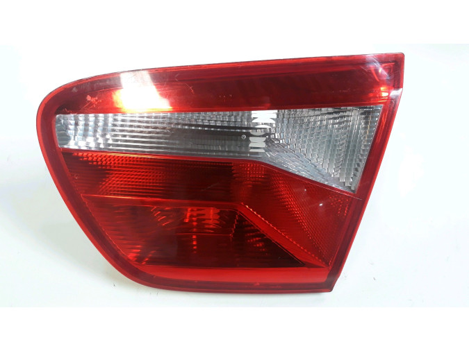 PILOTO TRASERO DERECHO SEAT IBIZA 2010