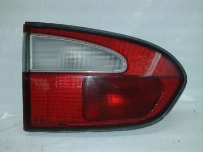 PILOTO TRASERO IZQUIERDO HYUNDAI MATRIX 1998