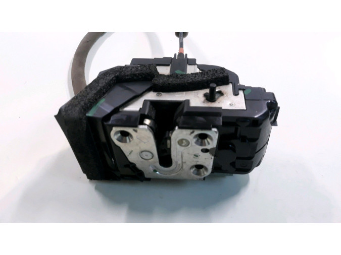 CERRADURA PUERTA TRASERA IZQUIERDA NISSAN QASHQAI 2017