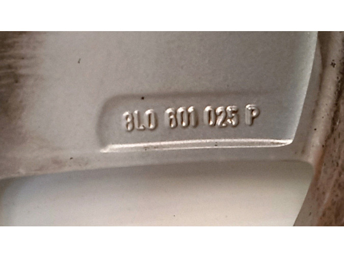 LLANTA ALUMINIO AUDI A3 2003