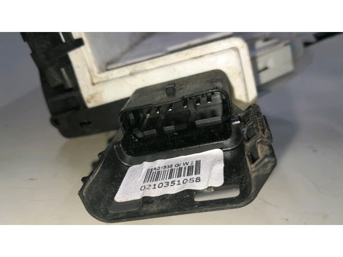 CERRADURA PUERTA DELANTERA DERECHA CITROEN C3 2010