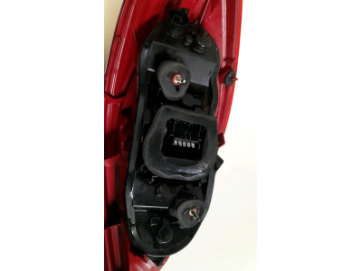 PILOTO TRASERO IZQUIERDO OPEL CORSA 2008