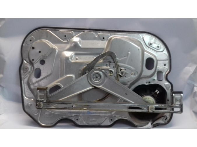 ELEVALUNAS DELANTERO IZQUIERDO FORD FOCUS 2005