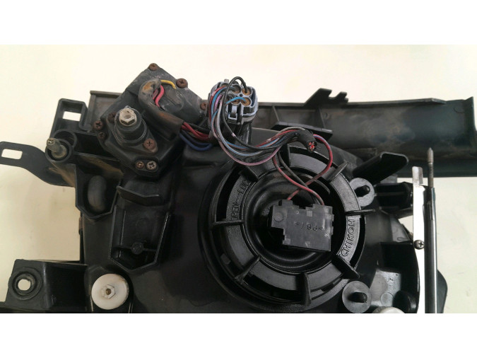 FARO DELANTERO IZQUIERDO NISSAN PATROL 2004