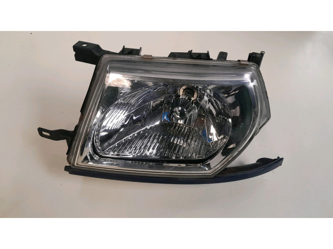 FARO DELANTERO IZQUIERDO NISSAN PATROL 2004