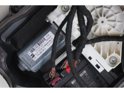 ELEVALUNAS DELANTERO IZQUIERDO SEAT LEON 2009