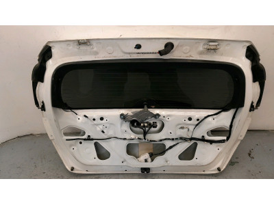 PORTON TRASERO TOYOTA AURIS BLANCO 2018