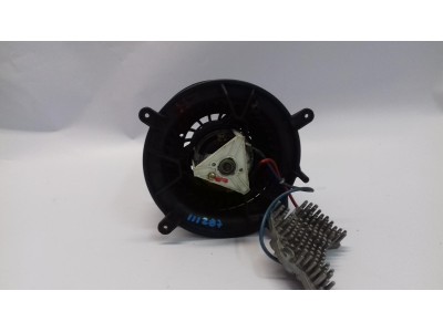 MOTOR DEL CALENTADOR MERCEDES CLASE E 1996