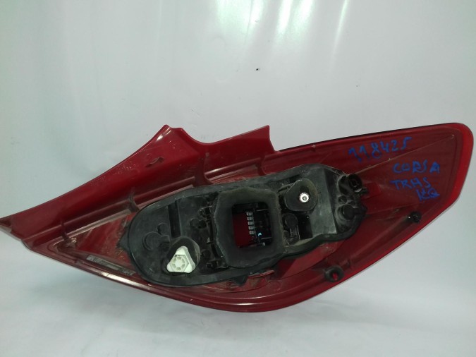 PILOTO TRASERO IZQUIERDO OPEL CORSA 2008