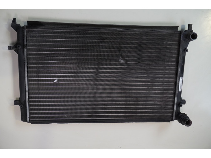 Radiador de Agua VOLKSWAGEN GOLF 2005