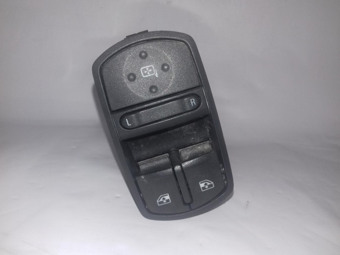MANDO ELEVALUNAS DELANTERO IZQUIERDO OPEL CORSA 2008
