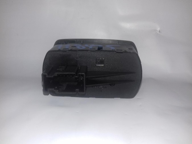 MANDO ELEVALUNAS DELANTERO IZQUIERDO OPEL CORSA 2008