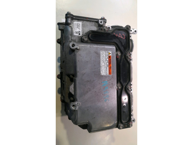 CONVERTIDOR POTENCIA TOYOTA AURIS 2013