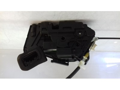 CERRADURA PUERTA DELANTERA DERECHA VOLKSWAGEN GOLF 2010