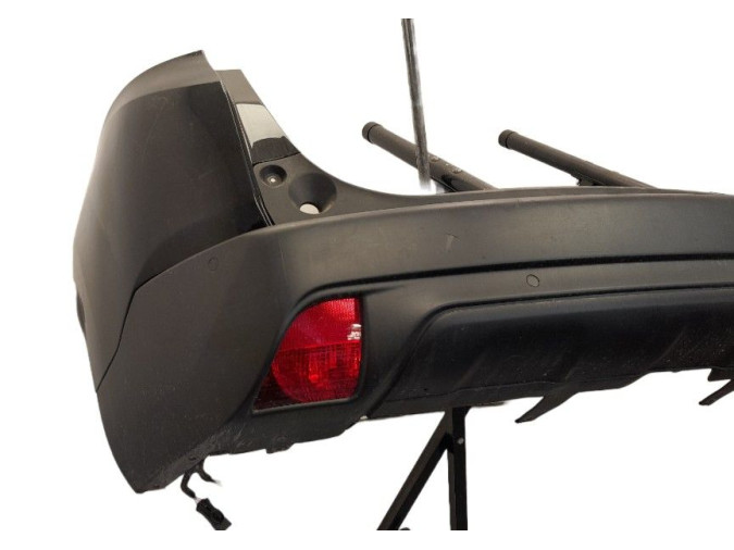 PARAGOLPES TRASERO PEUGEOT 2008 VTI NEGRO 2018