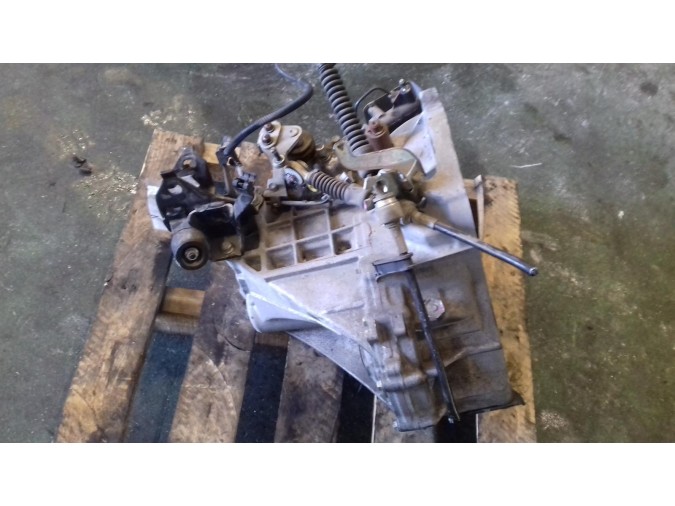 CAJA CAMBIOS TOYOTA YARIS 2011