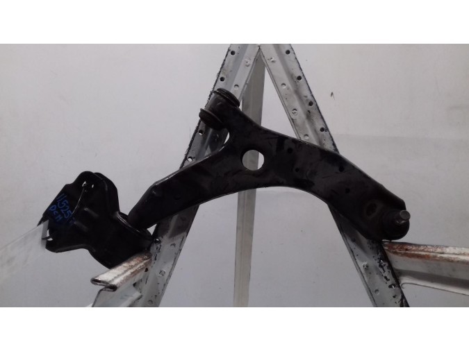 BRAZO SUSPENSION INFERIOR DELANTERO DERECHO MAZDA 3 2012