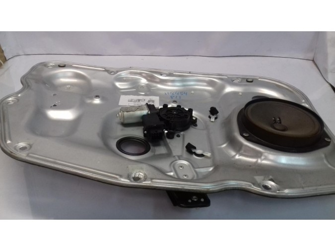 ELEVALUNAS DELANTERO IZQUIERDO ALFA ROMEO GIULIETTA 2010