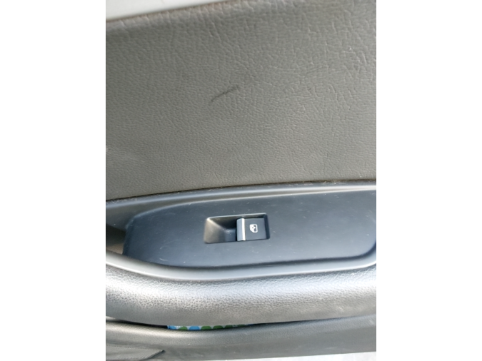 MANDO ELEVALUNAS DELANTERO DERECHO AUDI A5 2018