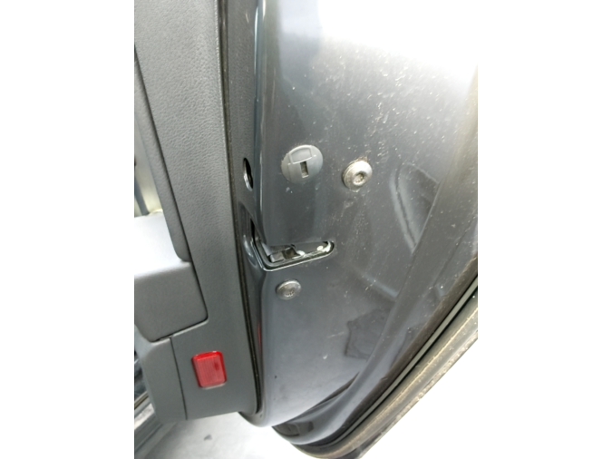 CERRADURA PUERTA TRASERA DERECHA AUDI A5 2018