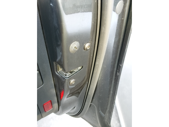 CERRADURA PUERTA DELANTERA DERECHA AUDI A5 2018