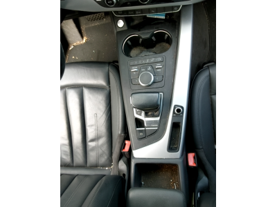 Consola central AUDI A5 2018