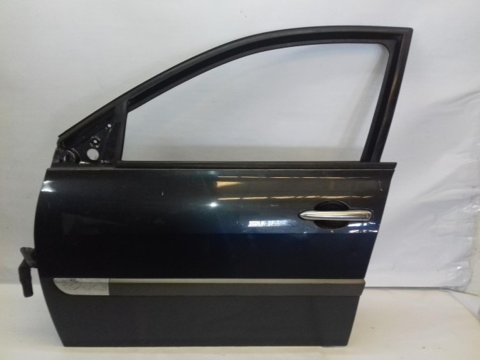 PUERTA DELANTERA IZQUIERDA RENAULT MEGANE 2006