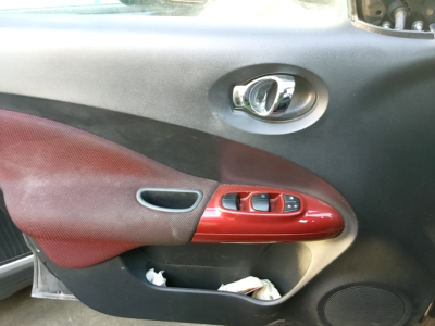 ELEVALUNAS TRASERO DERECHO NISSAN JUKE 2015