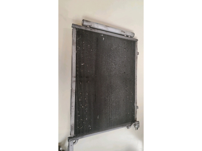 CONDENSADOR A/C FORD FIESTA 2017