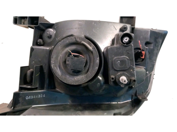 FARO DELANTERO DERECHO NISSAN X-TRAIL 2002