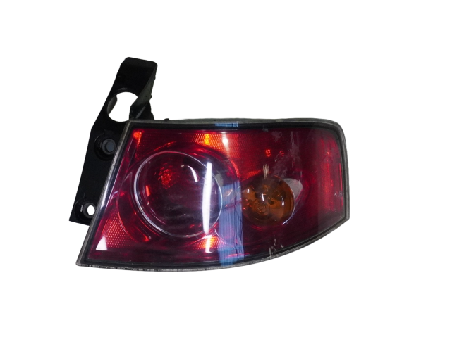PILOTO TRASERO DERECHO EXTERIOR SEAT IBIZA 2002