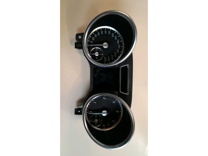 CUADRO INSTRUMENTOS MERCEDES ML 250 CDI / BLUETEC 4MATIC 2015
