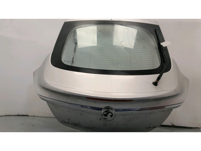 PORTÒN TRASERO OPEL INSIGNIA CHMPAGNE 2011