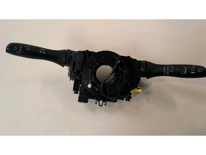 MANDO MULTIFUNCION NISSAN QASHQAI 2016
