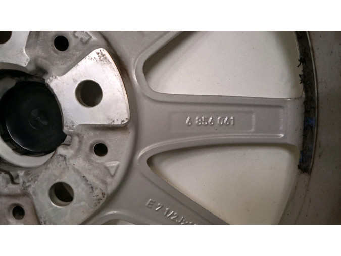 LLANTA ALUMINIO BMW SERIE 1 2015