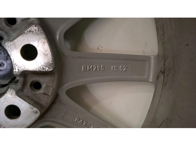 LLANTA ALUMINIO BMW SERIE 1 2015