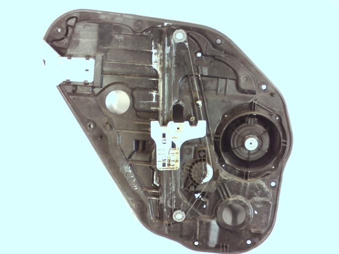 ELEVALUNAS TRASERO DERECHO HYUNDAI I30 2014